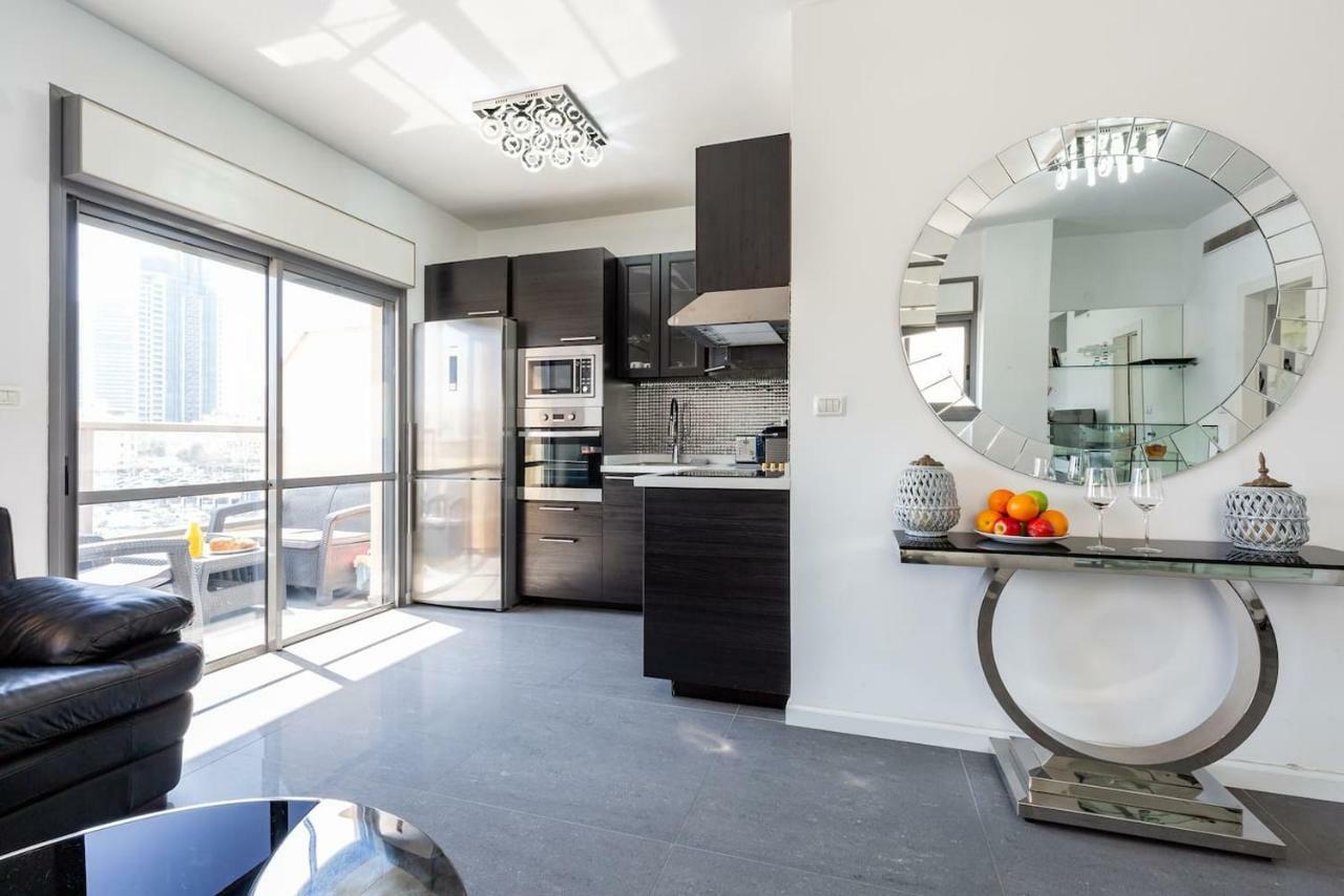 Apartment Beautiful 2 Bdr - Side #tl38